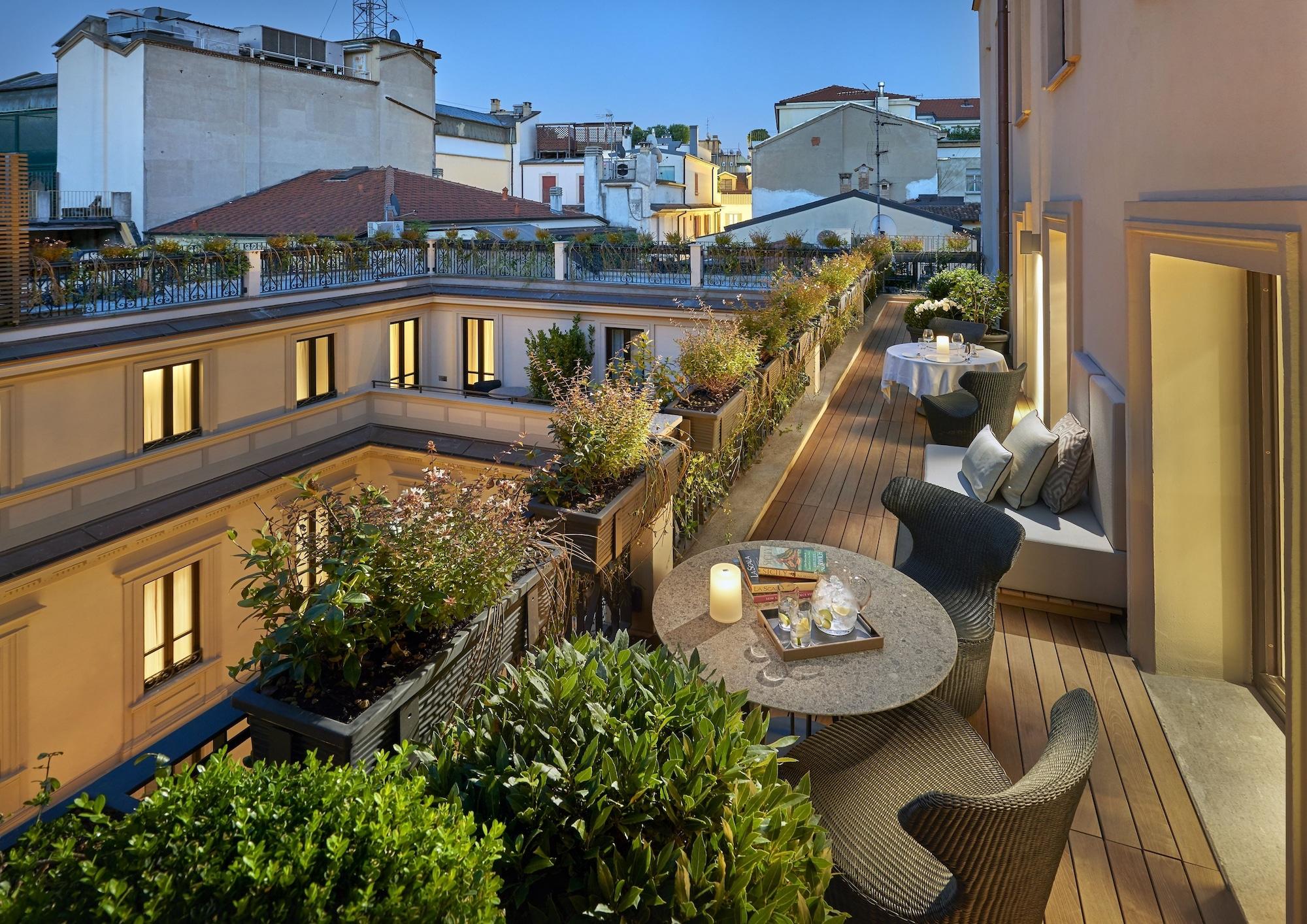 Mandarin Oriental, Milan Hotel Exterior photo