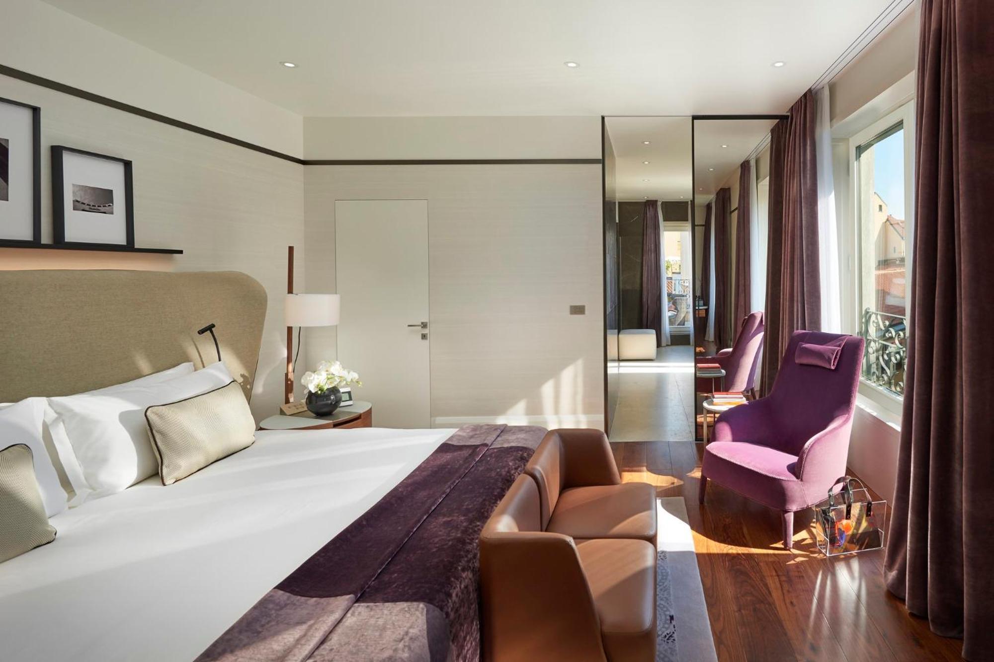 Mandarin Oriental, Milan Hotel Exterior photo